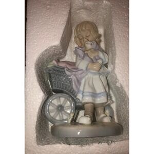 New "First Kitten" Porcelain, Original Lisi Martin by Dolfi Italy Lisi by Dolfin